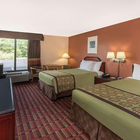 Socastee Days Inn By Wyndham Myrtle Beach מראה חיצוני תמונה