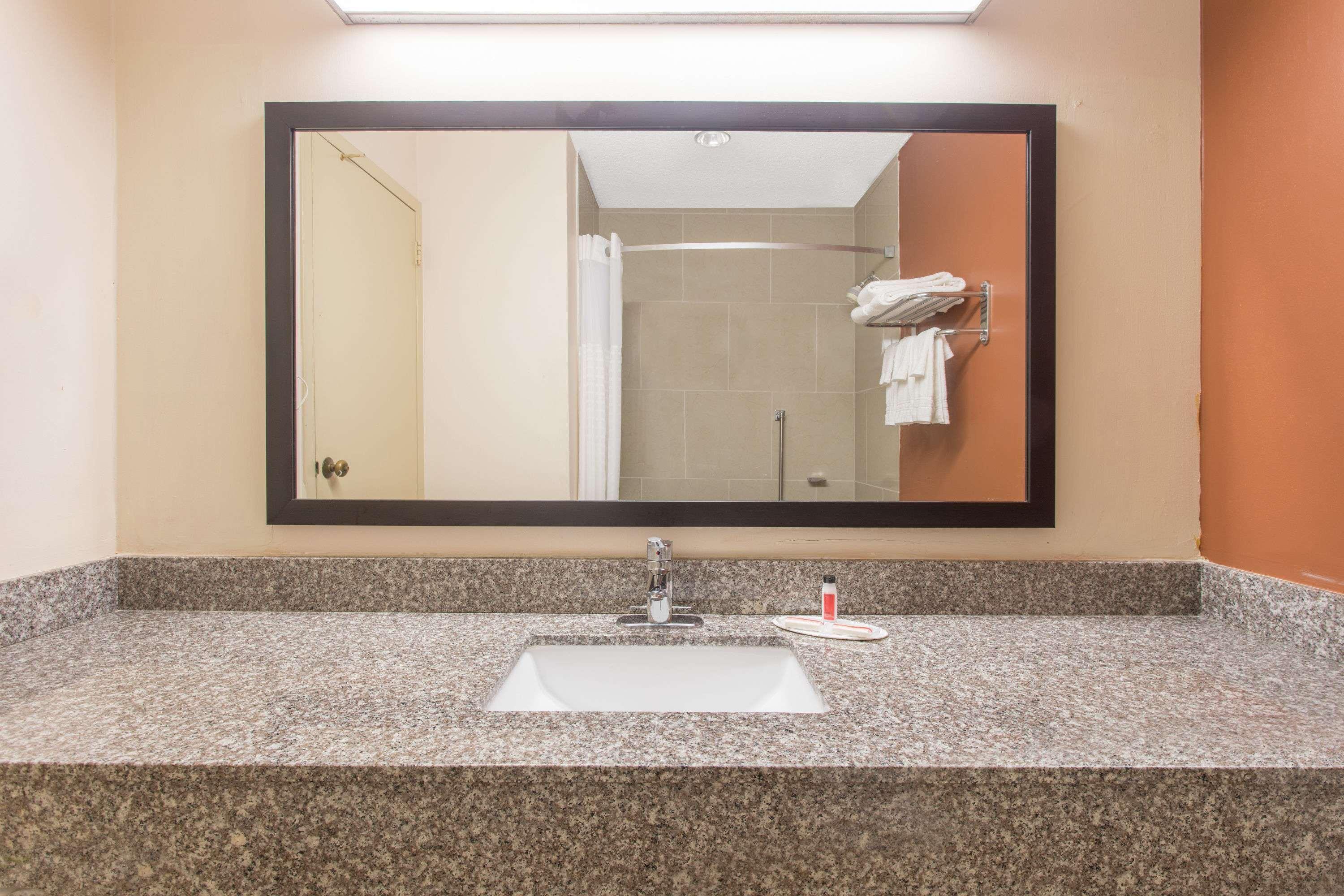 Socastee Days Inn By Wyndham Myrtle Beach מראה חיצוני תמונה