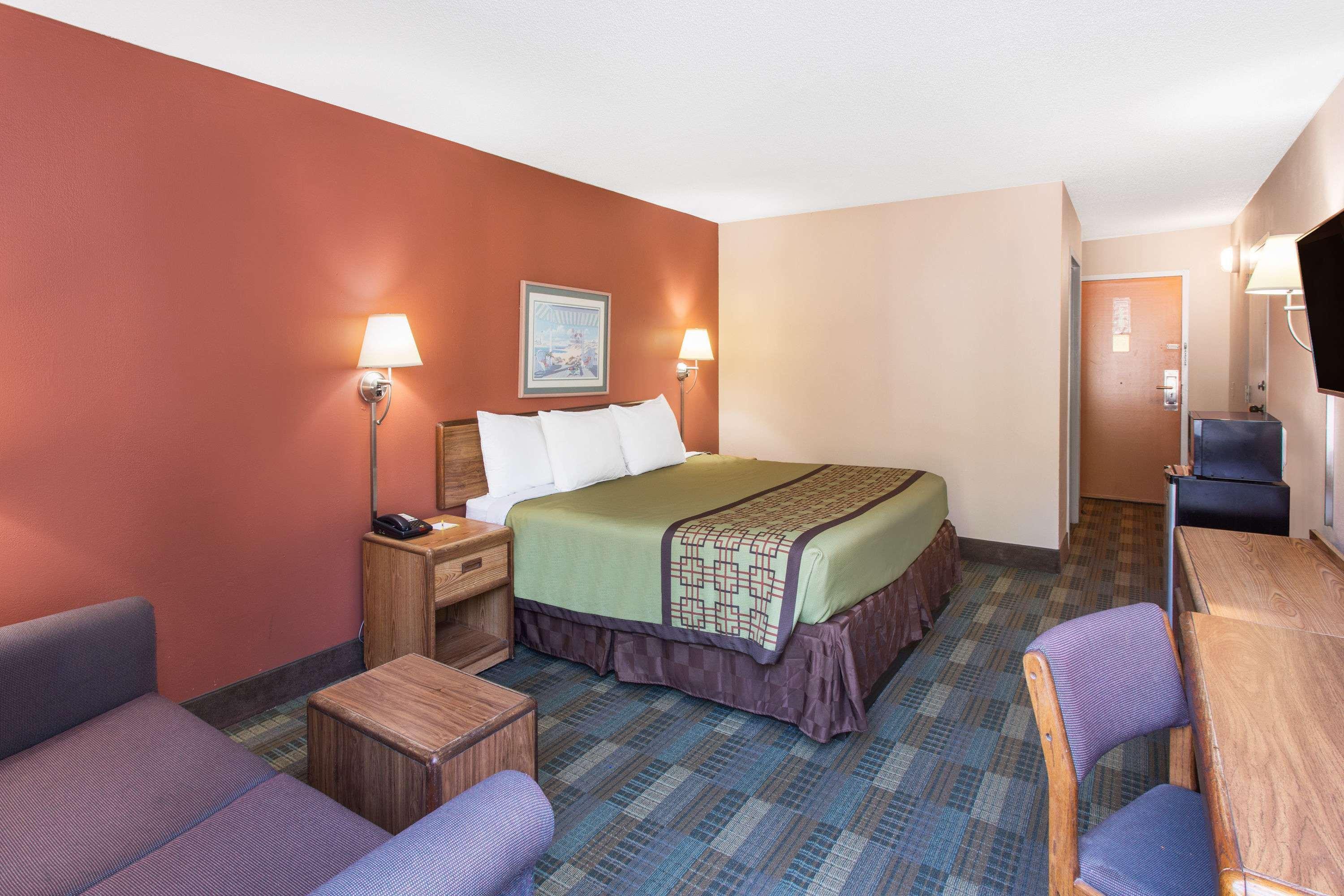 Socastee Days Inn By Wyndham Myrtle Beach מראה חיצוני תמונה